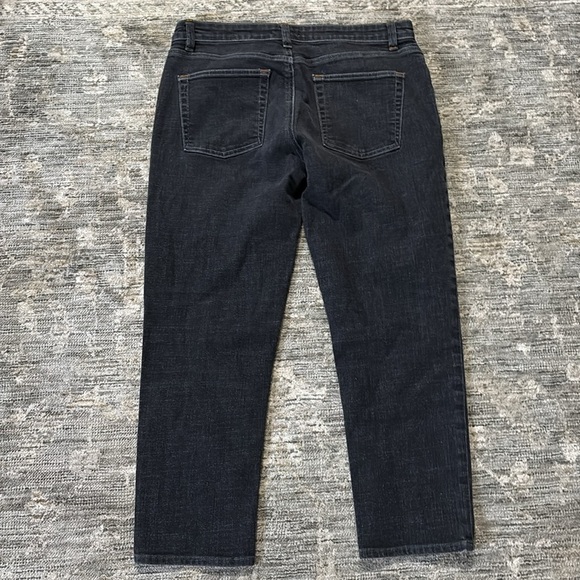 Eileen Fisher - size 8 - Classic Black Women's Jeans - cropped - Picture 5 of 7